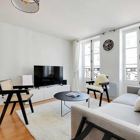Elegant - 1bdr 4p - Marais Place Des Vosges