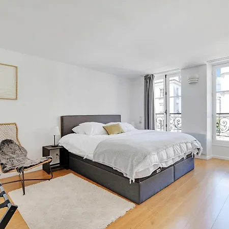 Appartamento Elegant - 1bdr 4p - Marais Place Des Vosges Parigi